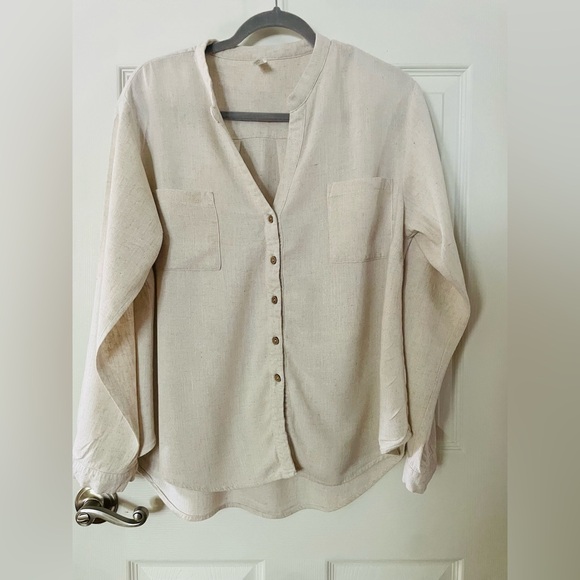 Zenana Outfitters Tops - Zenana Outfitters Natural Beige Linen & Rayon Top